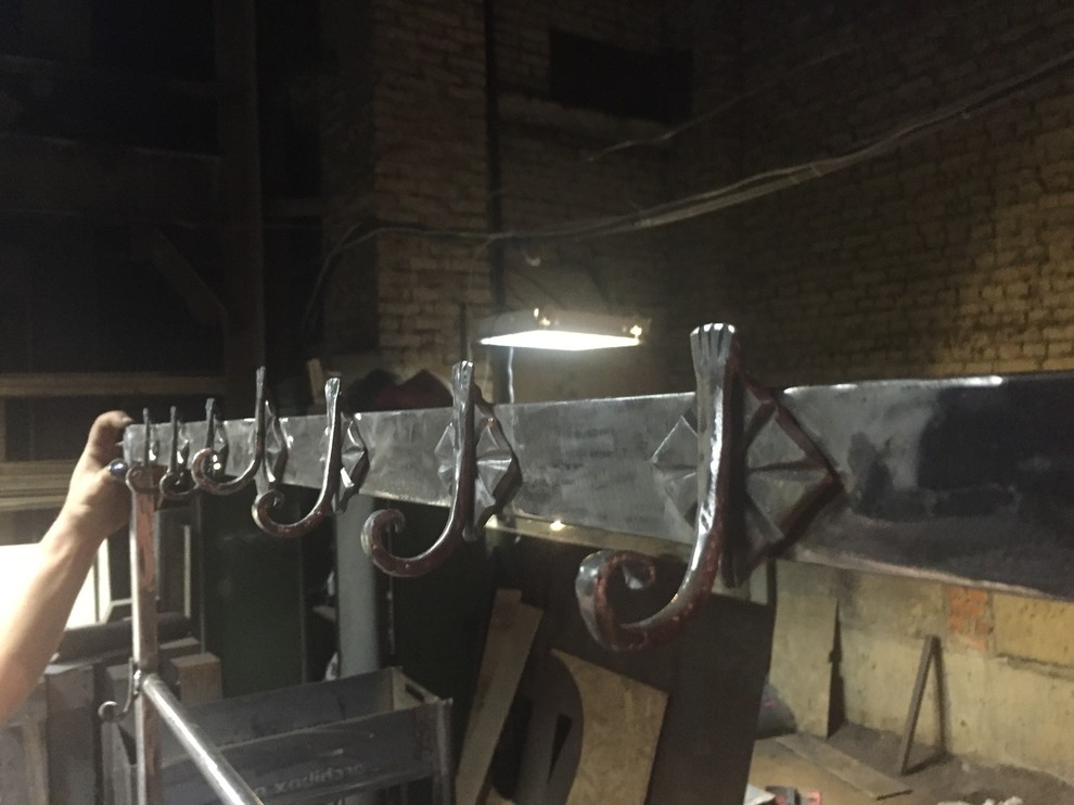 RETPOINDUSTRIAL  Производим м ебель в индустриальном стиле LOFT