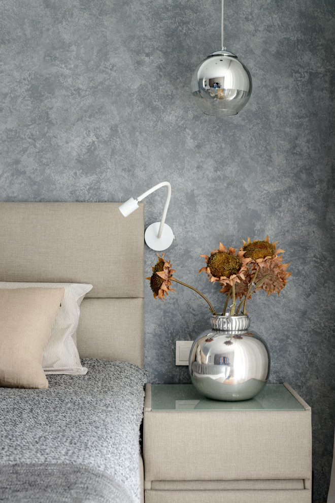 Обложка проекта: Камень и дерево в центре Сибири