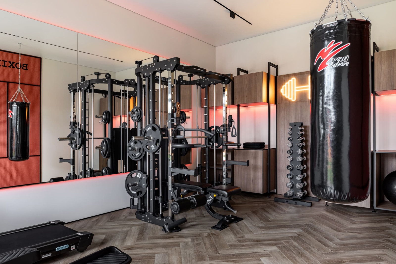 ДОМ "БАВАРИЯ"