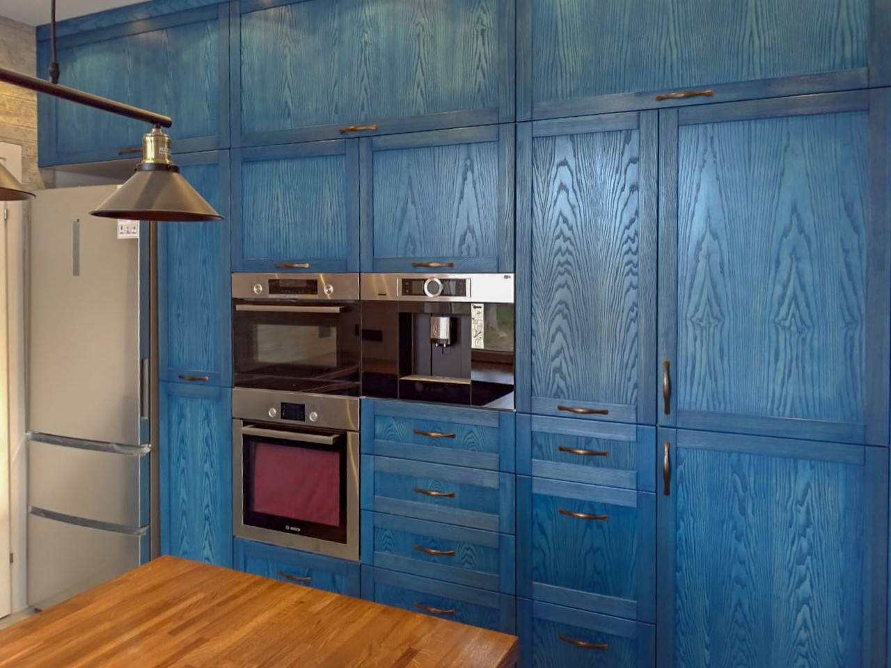 Кухня Шпон ясеня. Покрытие масло.