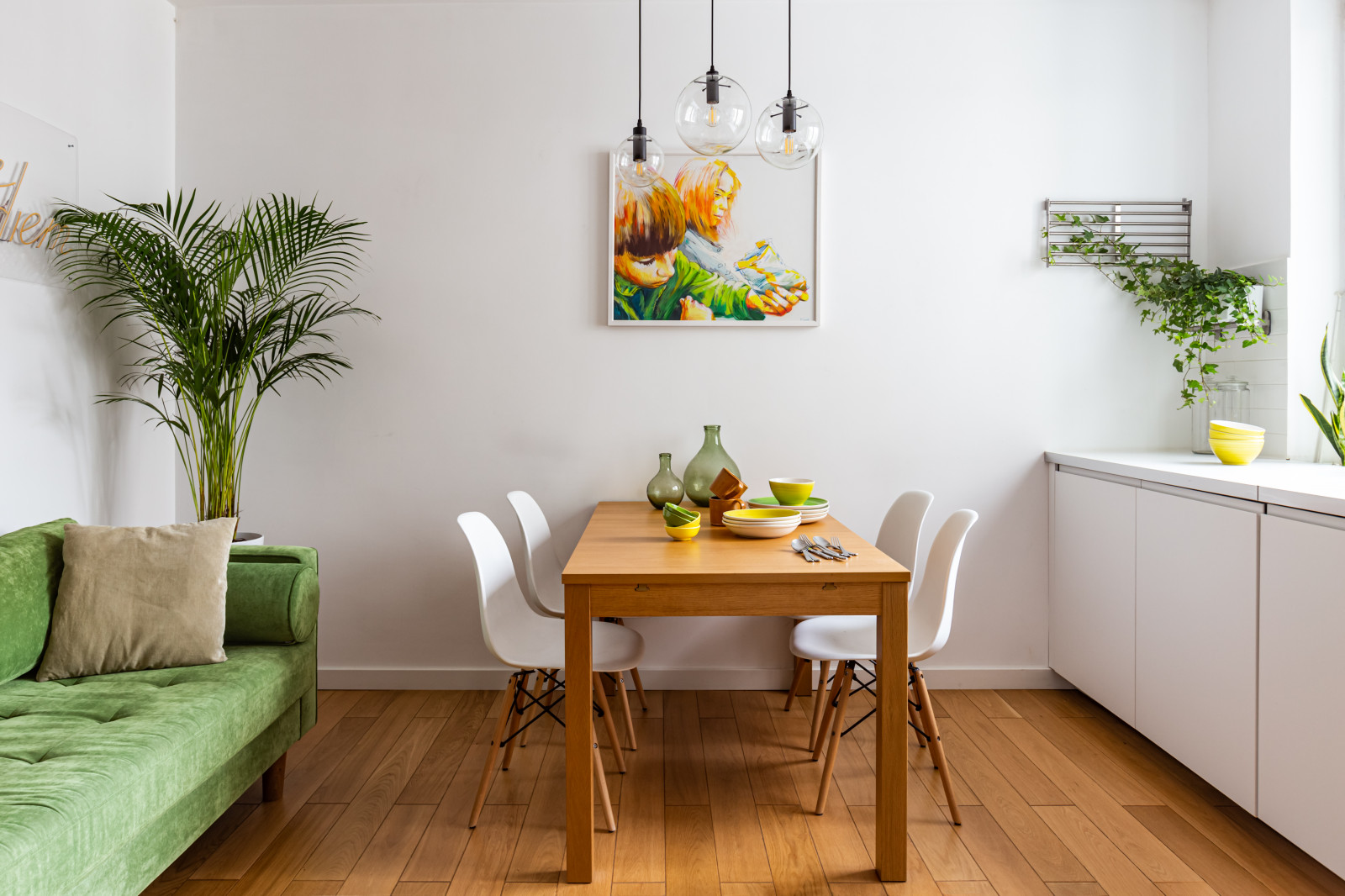 Светлая яркая квартира