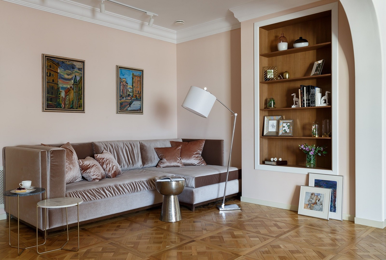 Современная классика в центре Санкт-Петербурга