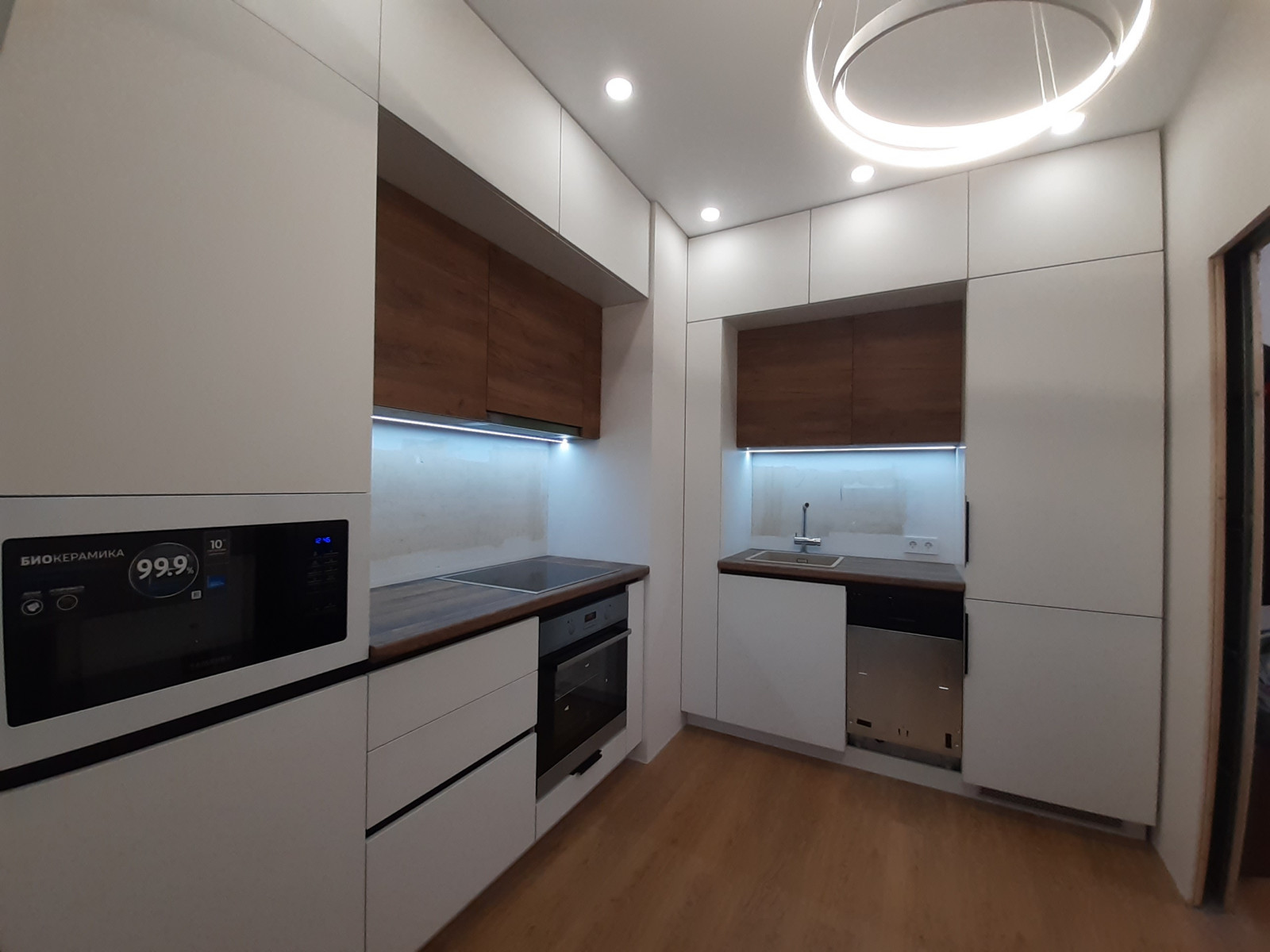 Обложка проекта: Мебель на Космонавтов