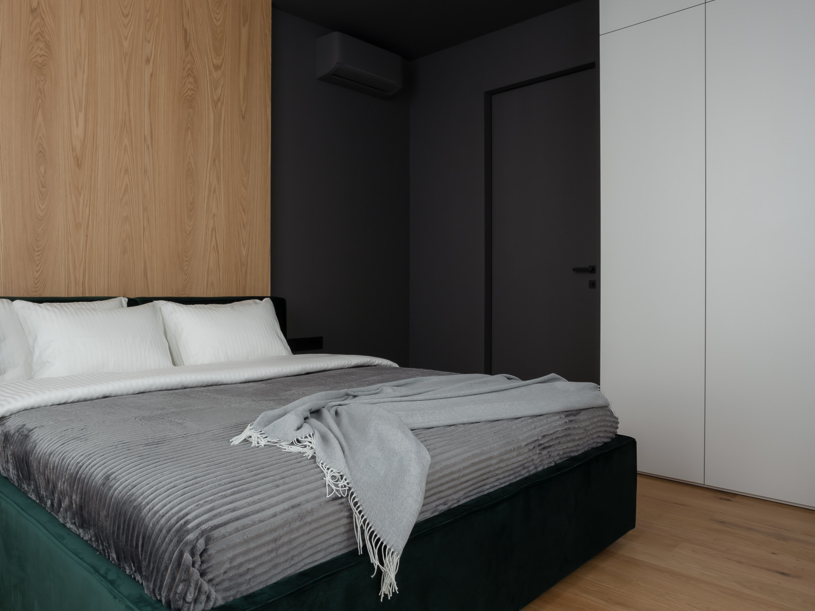 38 Комплексное интерьерное решение для квартиры в Екатеринбурге