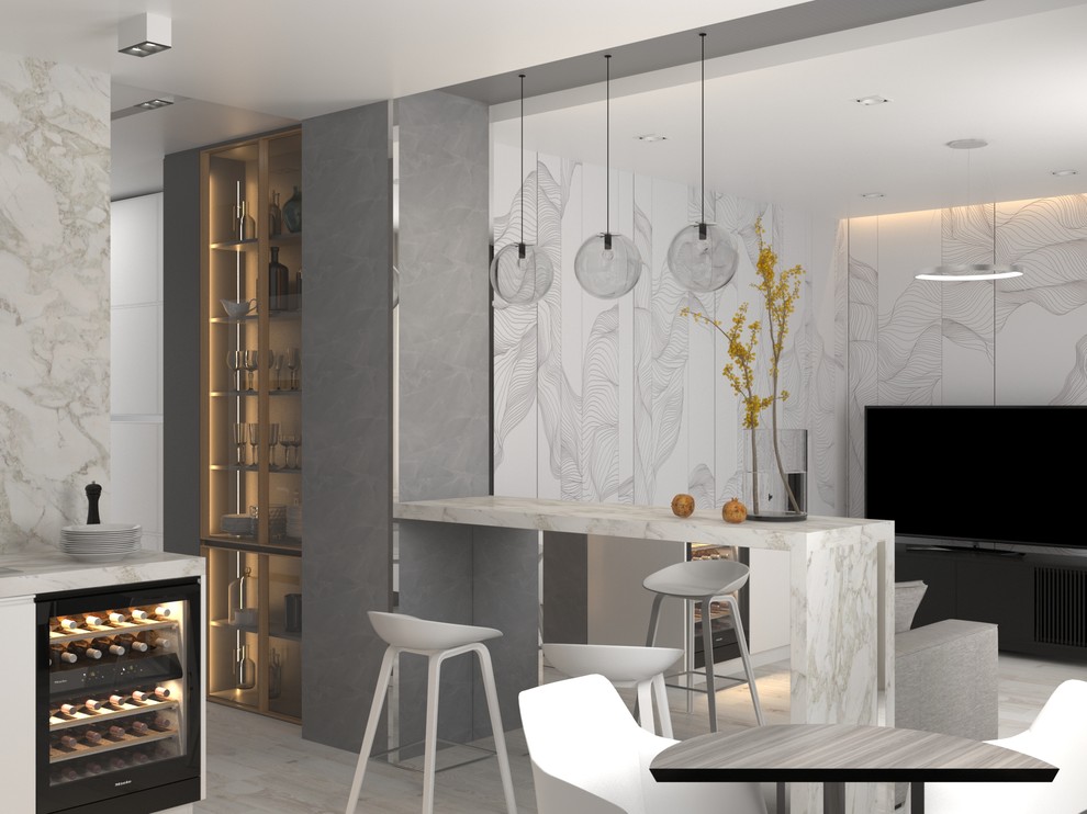 65 метров над водой