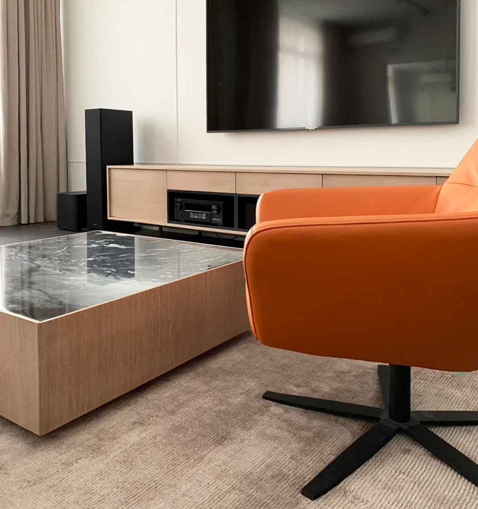 Смольный парк