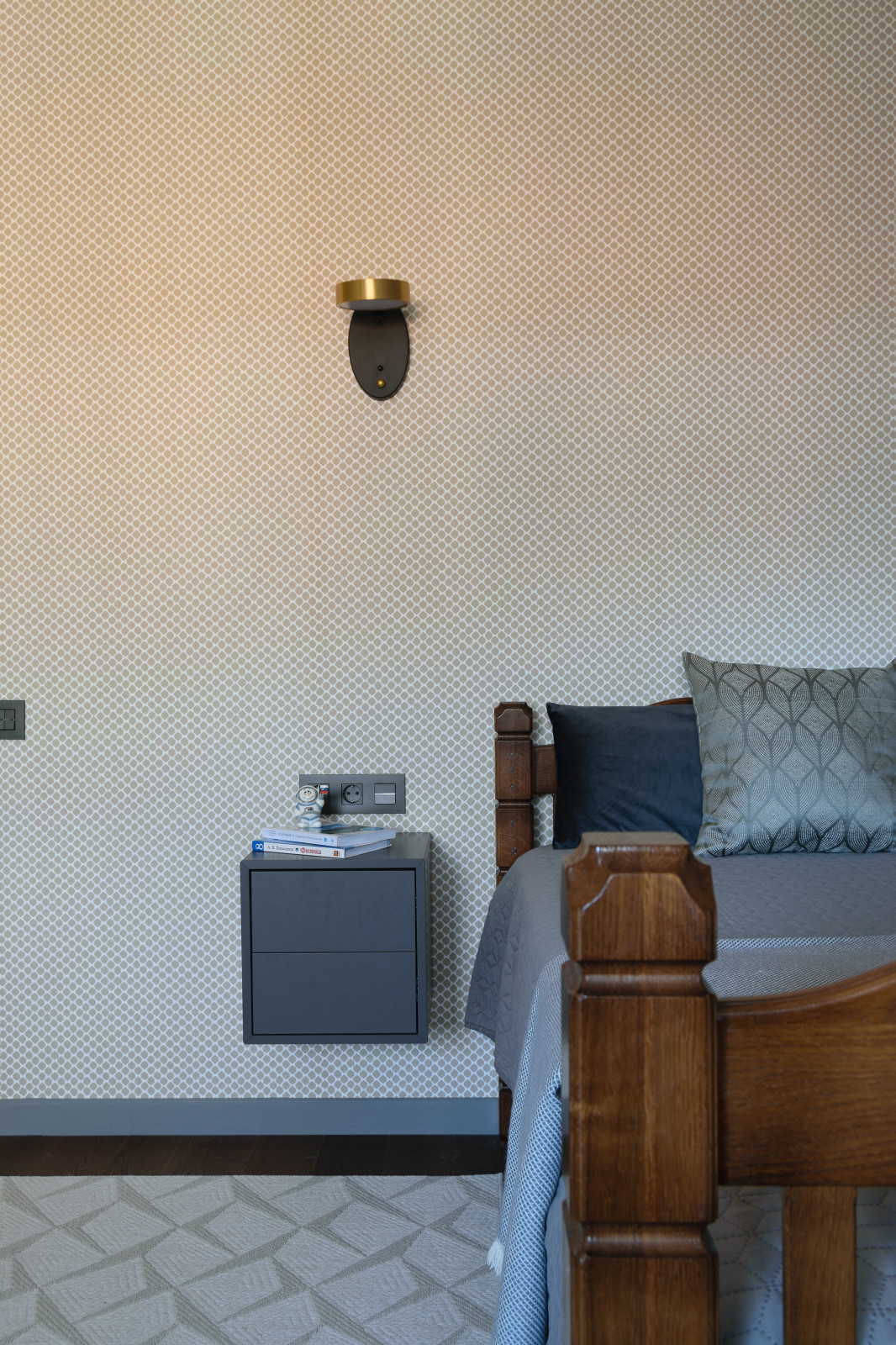 Трехуровневая квартира на Олимпийском проспекте