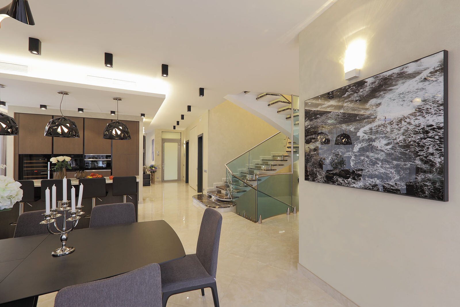 Светлое будущее в поселке Барвиха Хиллс