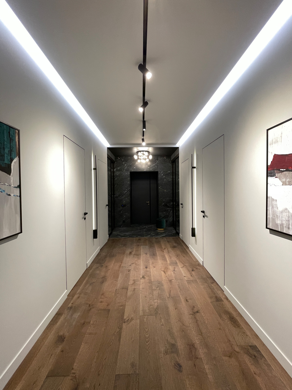 Квартира в центре Москвы для молодой девушки