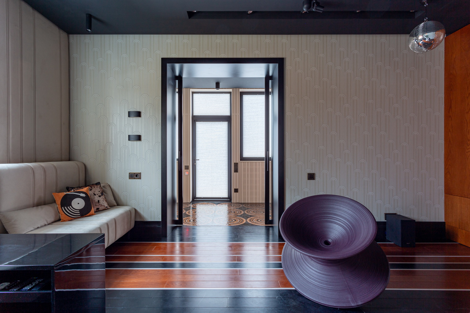 Werkel в новом проекте Юлии Маркос