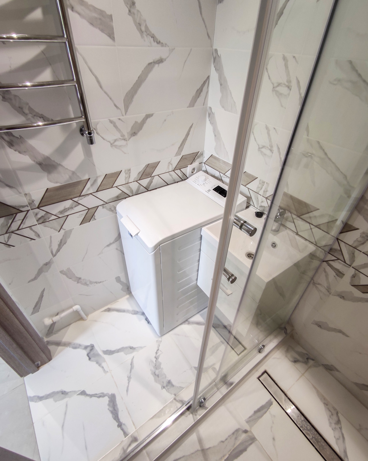 Ванная комната с поддоном 2/2