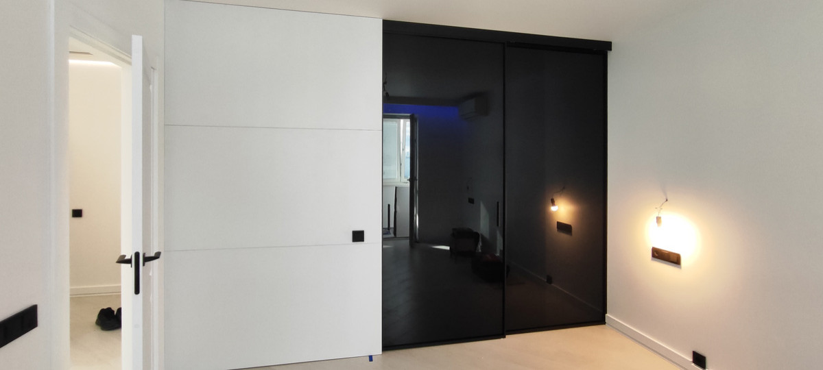 Минималистичная гардеробная