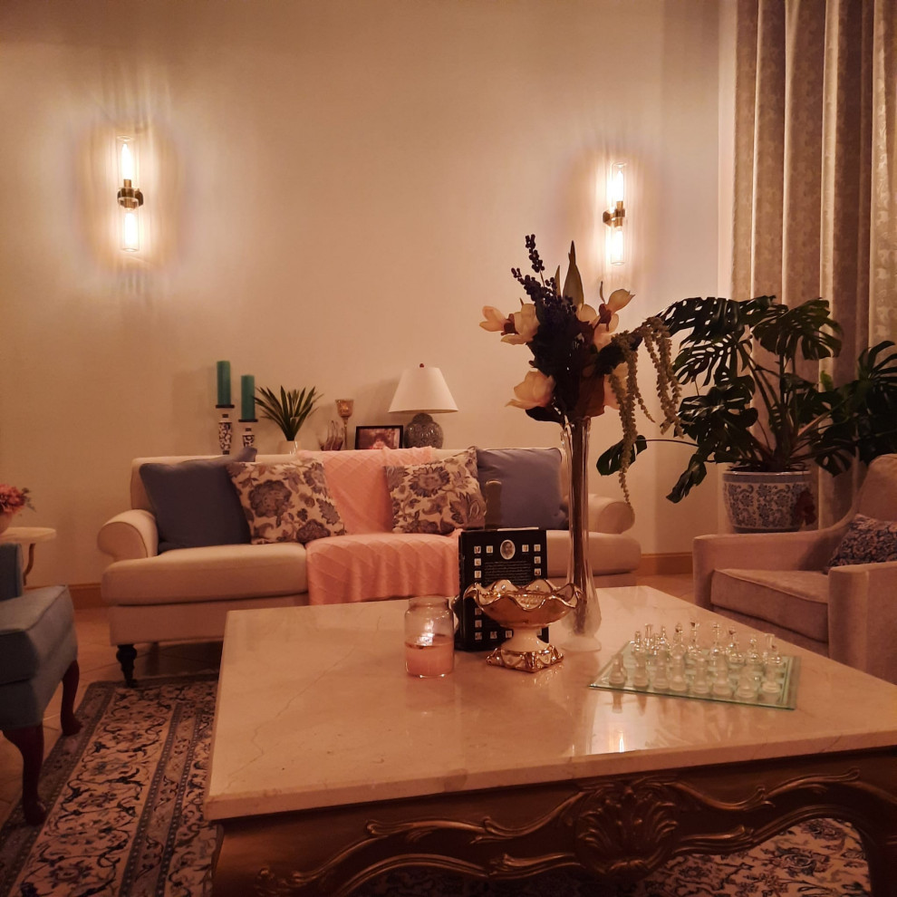 Transitional house decoration