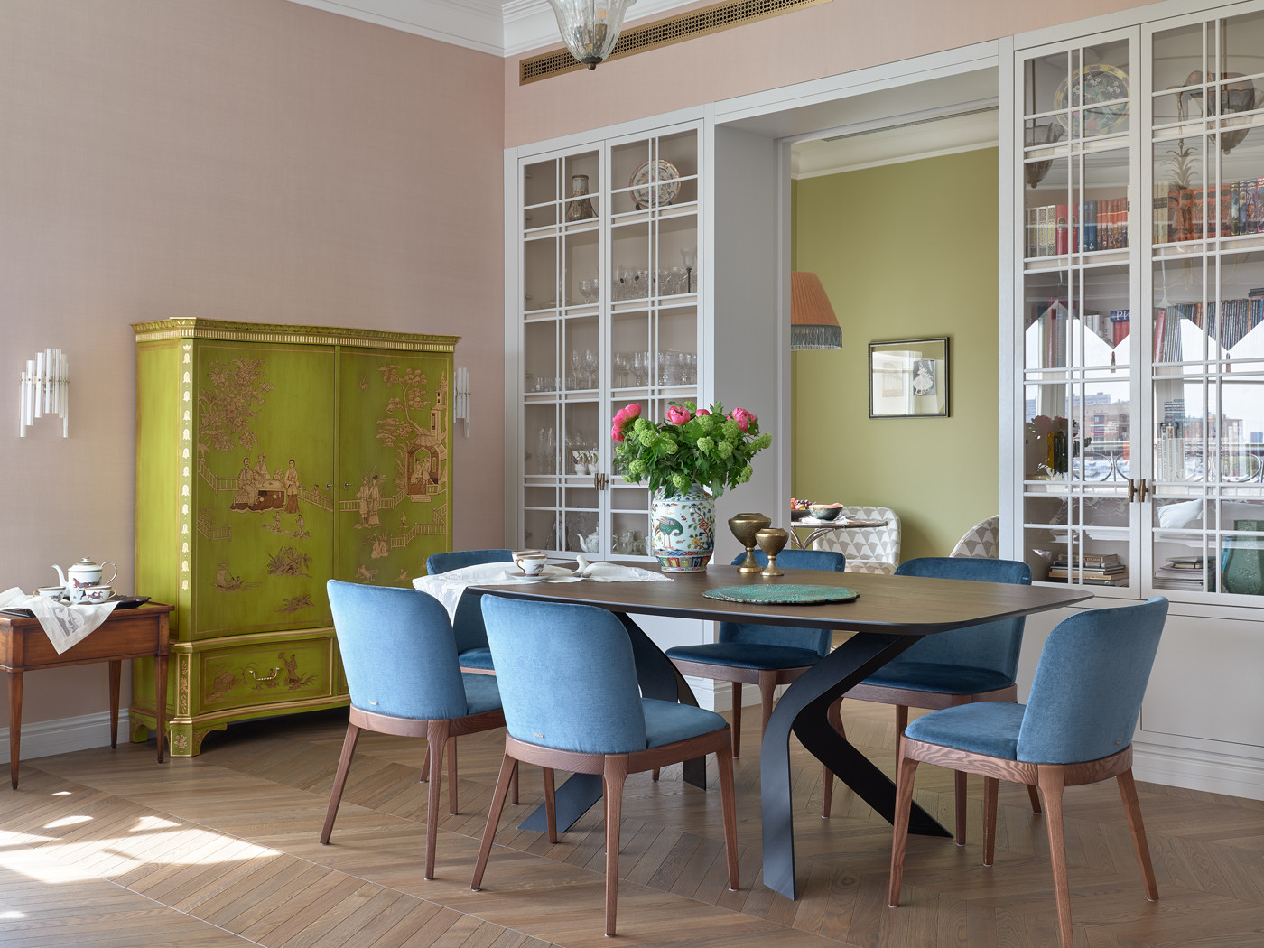 По следам Шехтеля, дизайн квартиры 223м