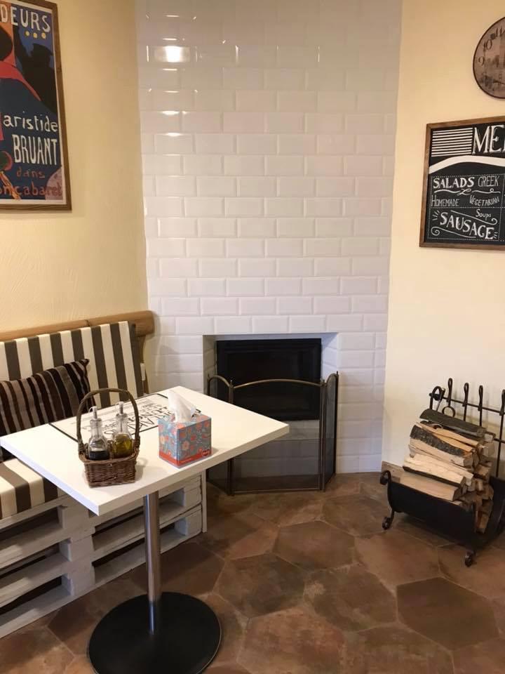 кафе на ул. Канатной