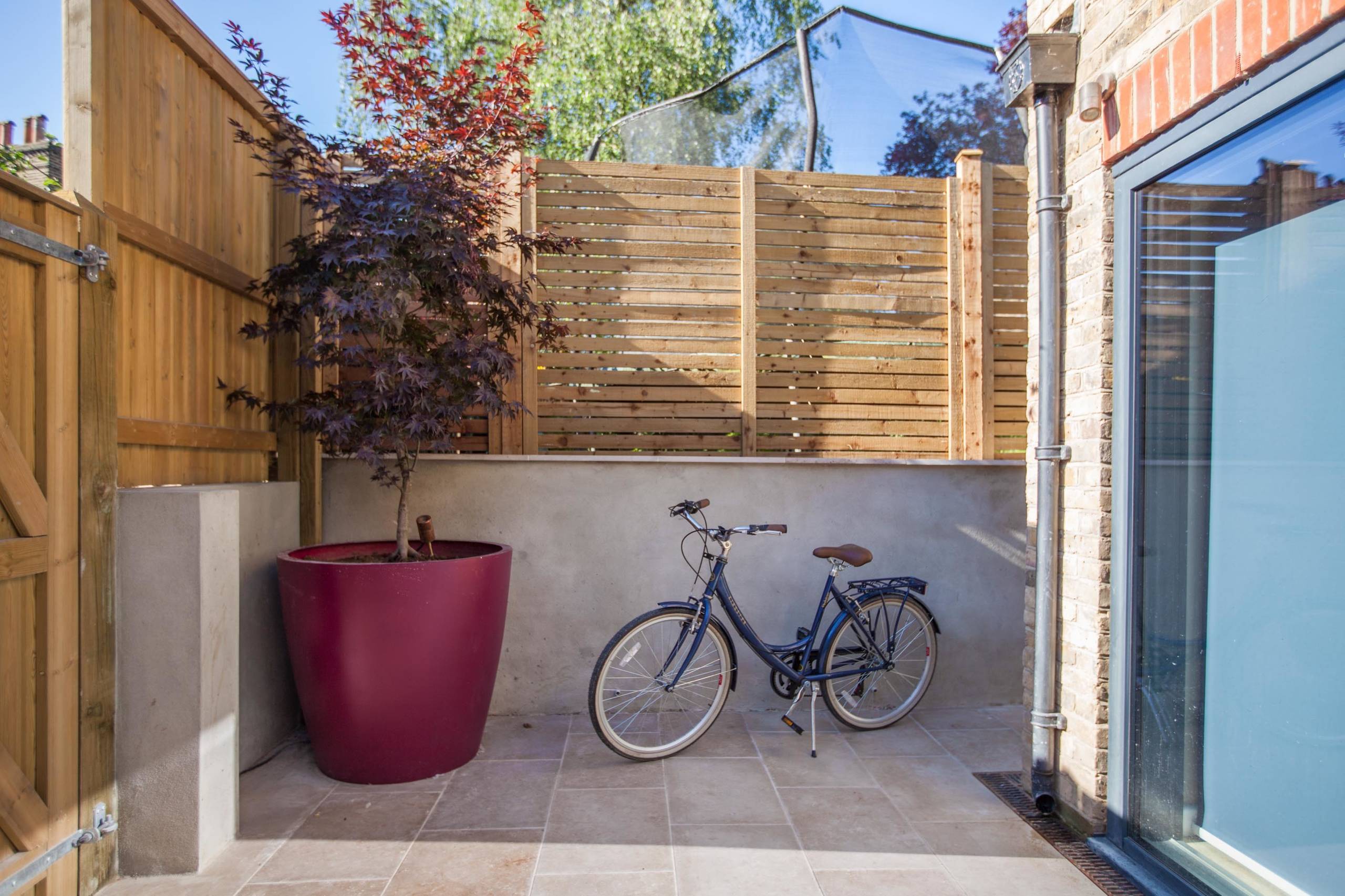 Houzz в саду: Прежний пустырь стал цветущим садом