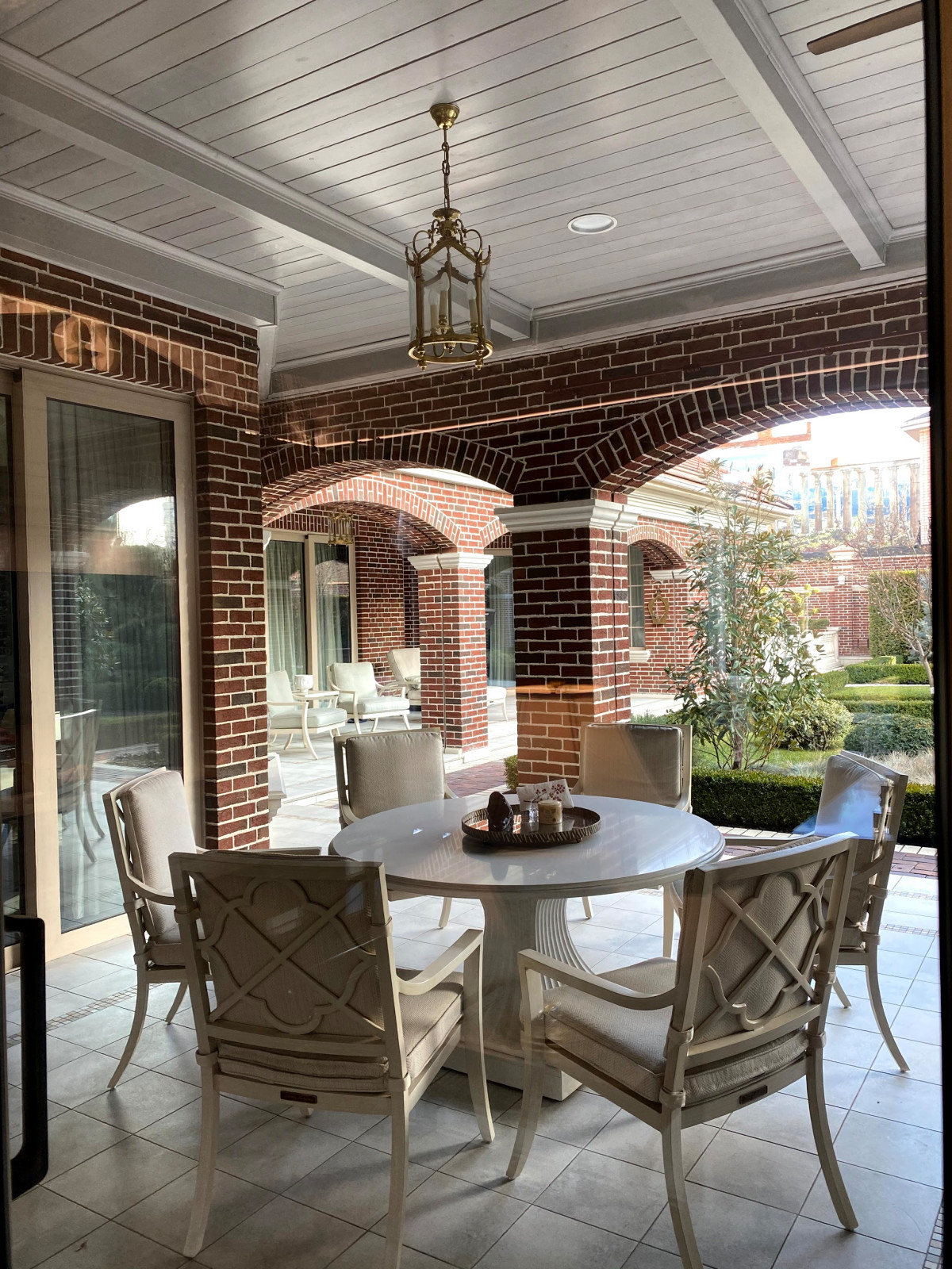 "Federal House" - Terrace