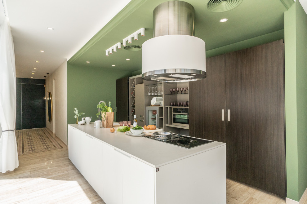 ИСПАНСКАЯ РИВЬЕРА. ДОМ НА СКЛОНЕ.