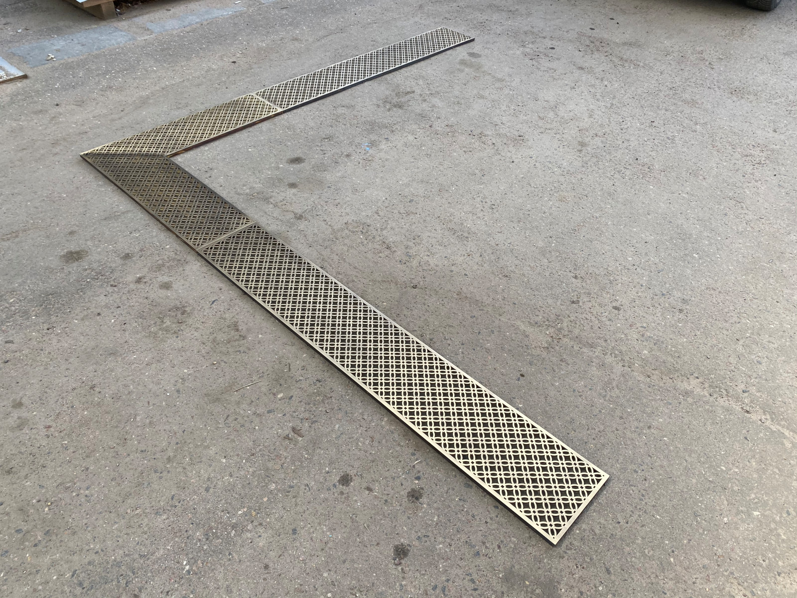 Напольные решётки