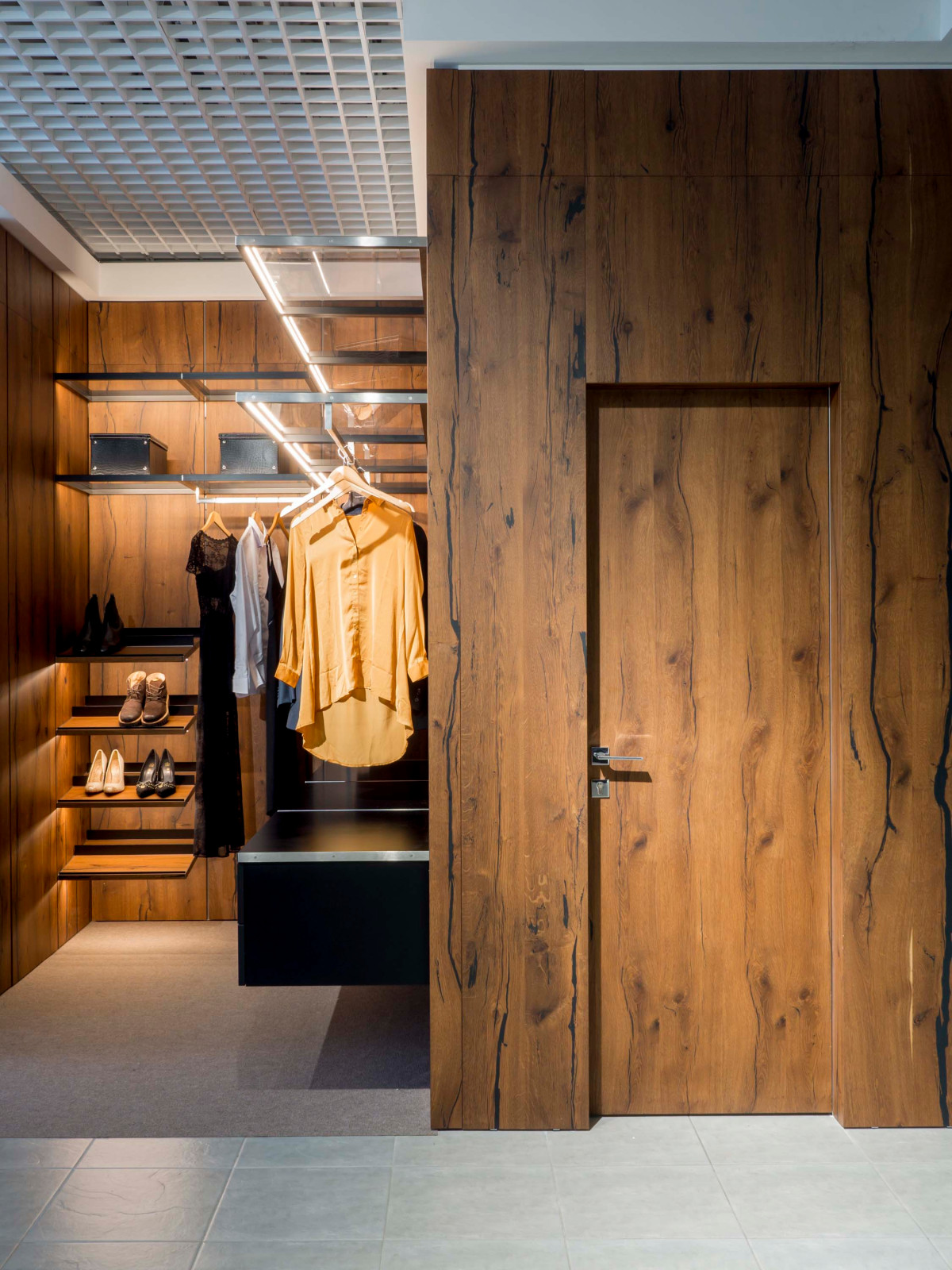 Giulia Novars, Нижний Новгород, ул. Горького 260