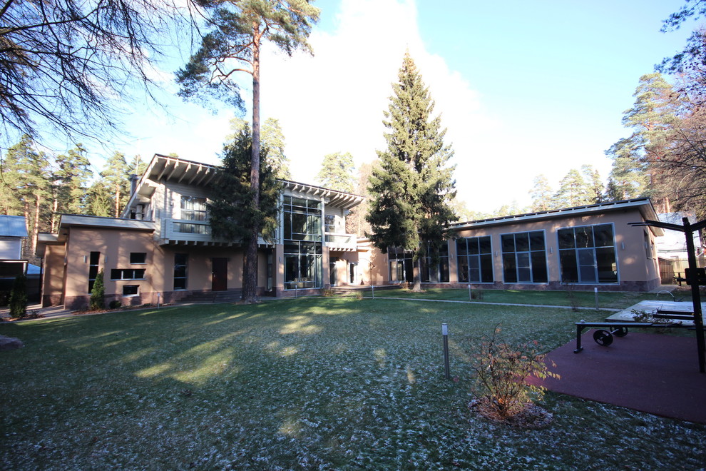 Обложка проекта: Жилой дом с бассейном