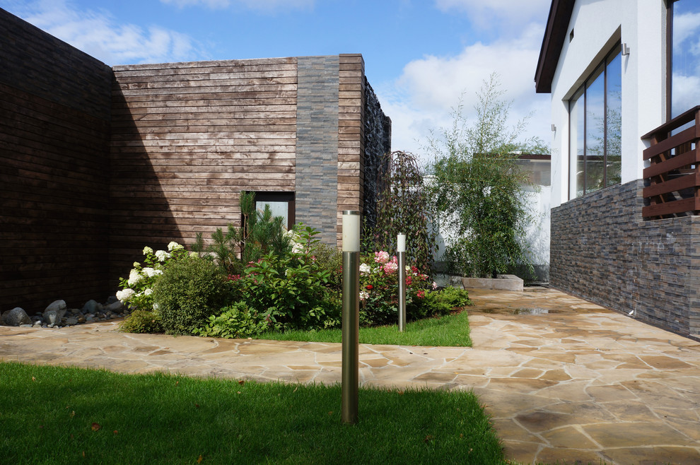 Усадьба на берегу залива