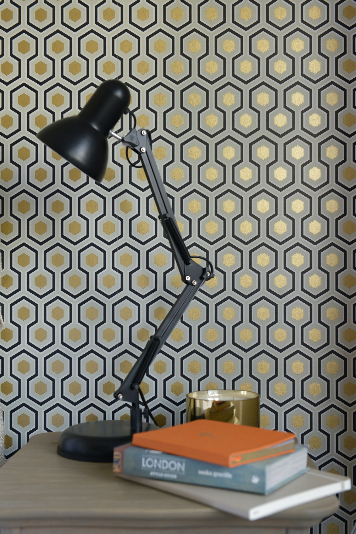 Три главных мэтра 1970-х годов и где почитать об их творчестве