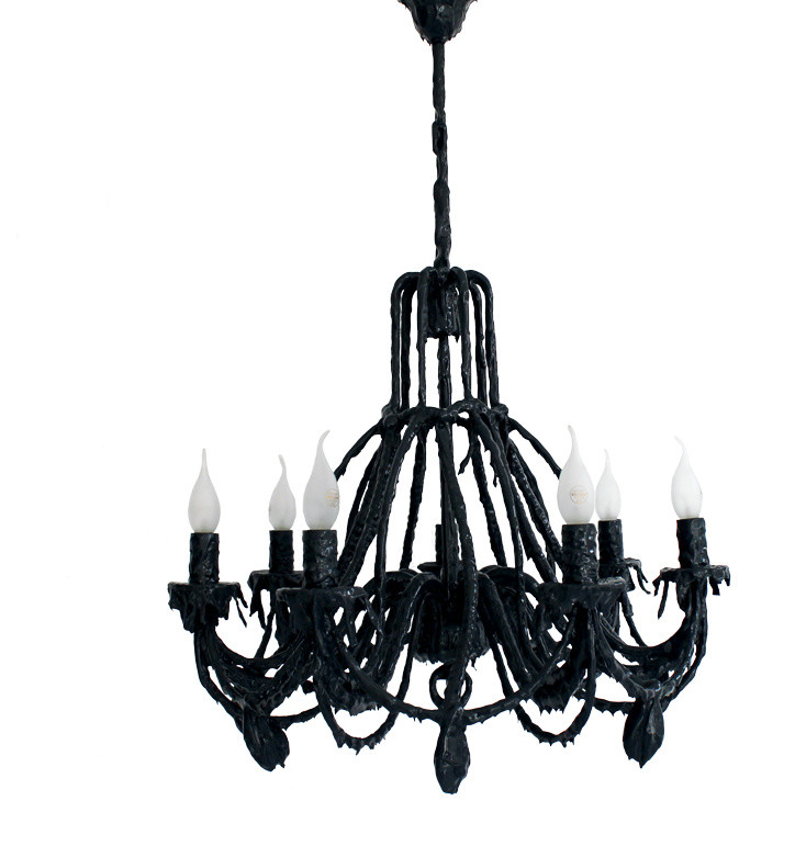 ТАЮЩАЯ ЛЮСТРА