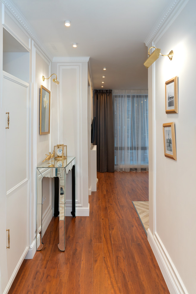 Двухкомнатная квартира 34кв.м. в неоклассическом стиле.