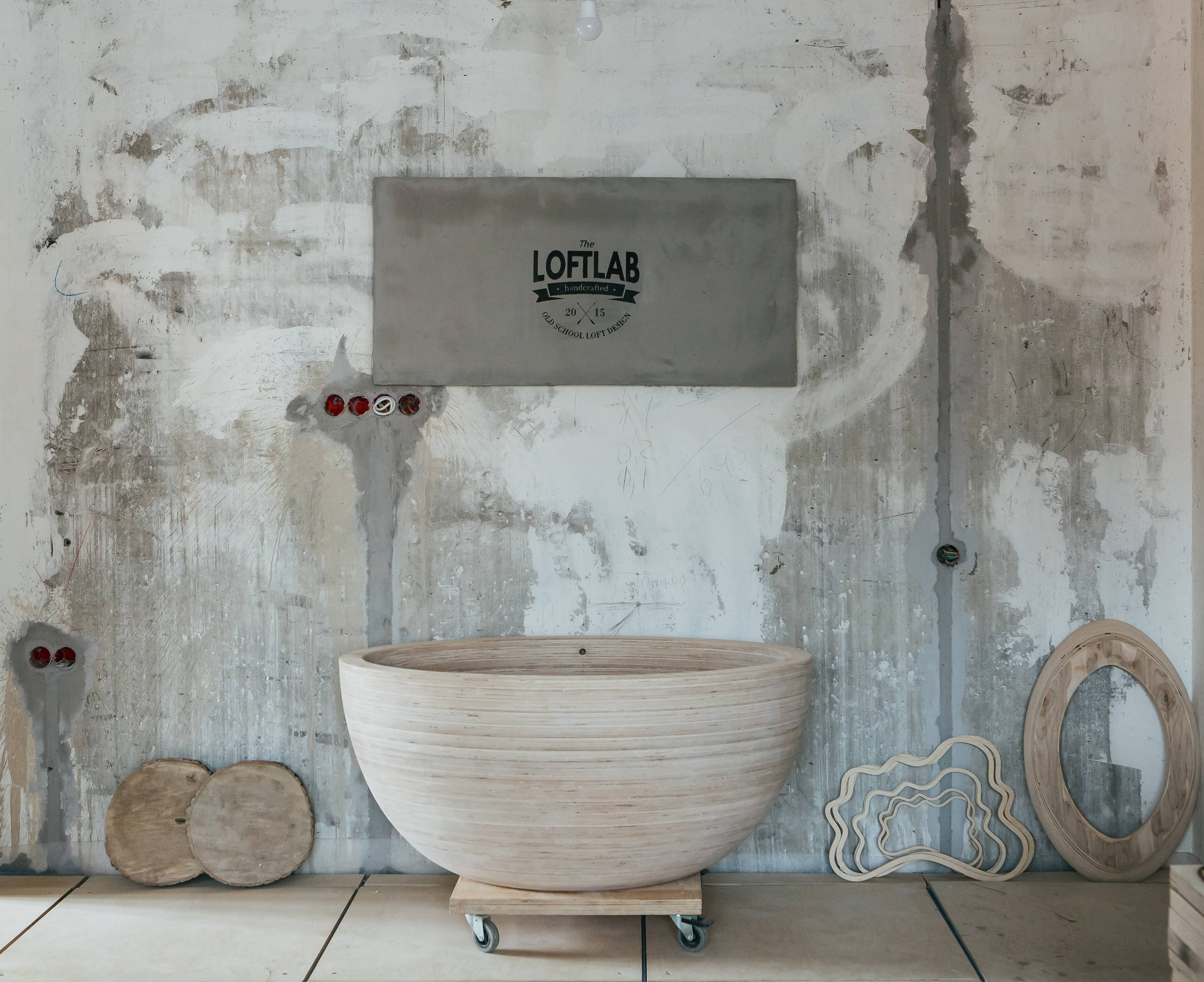 Портрет: Березовая сантехника от The LoftLab