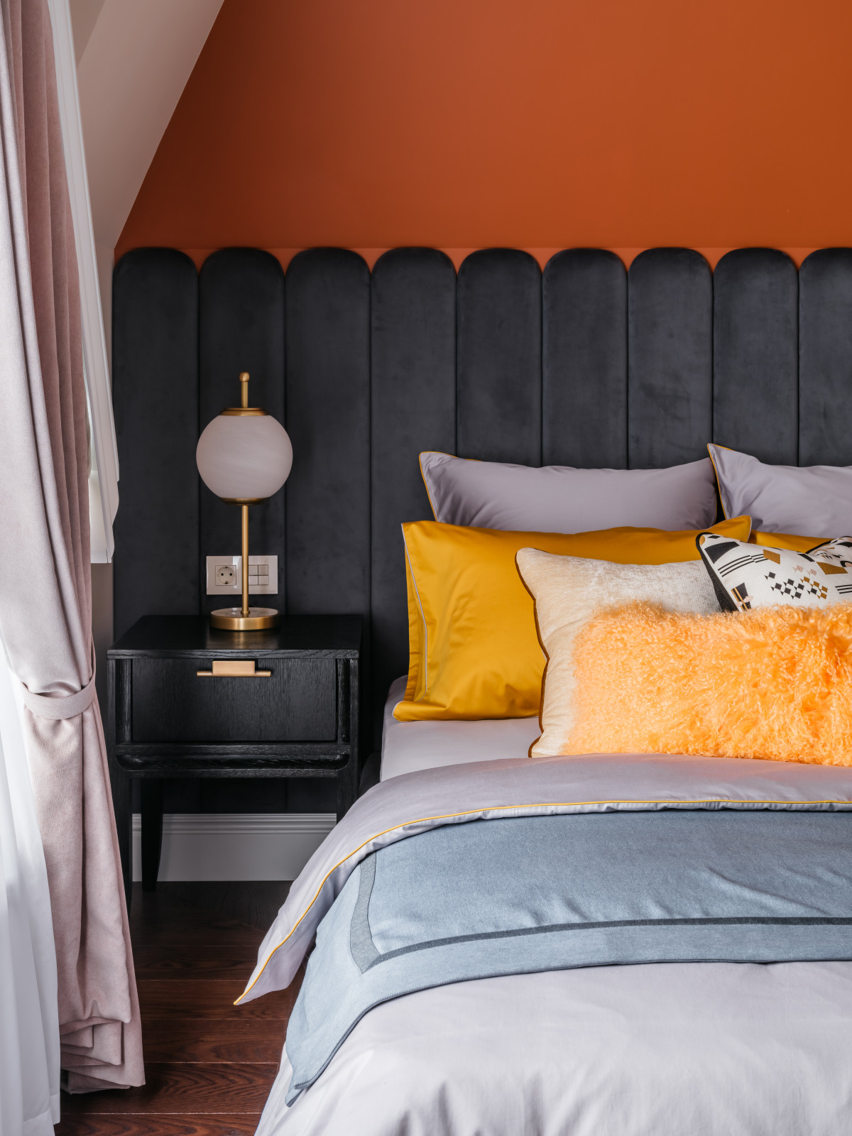 Стилизация загородного дома в КП Довиль