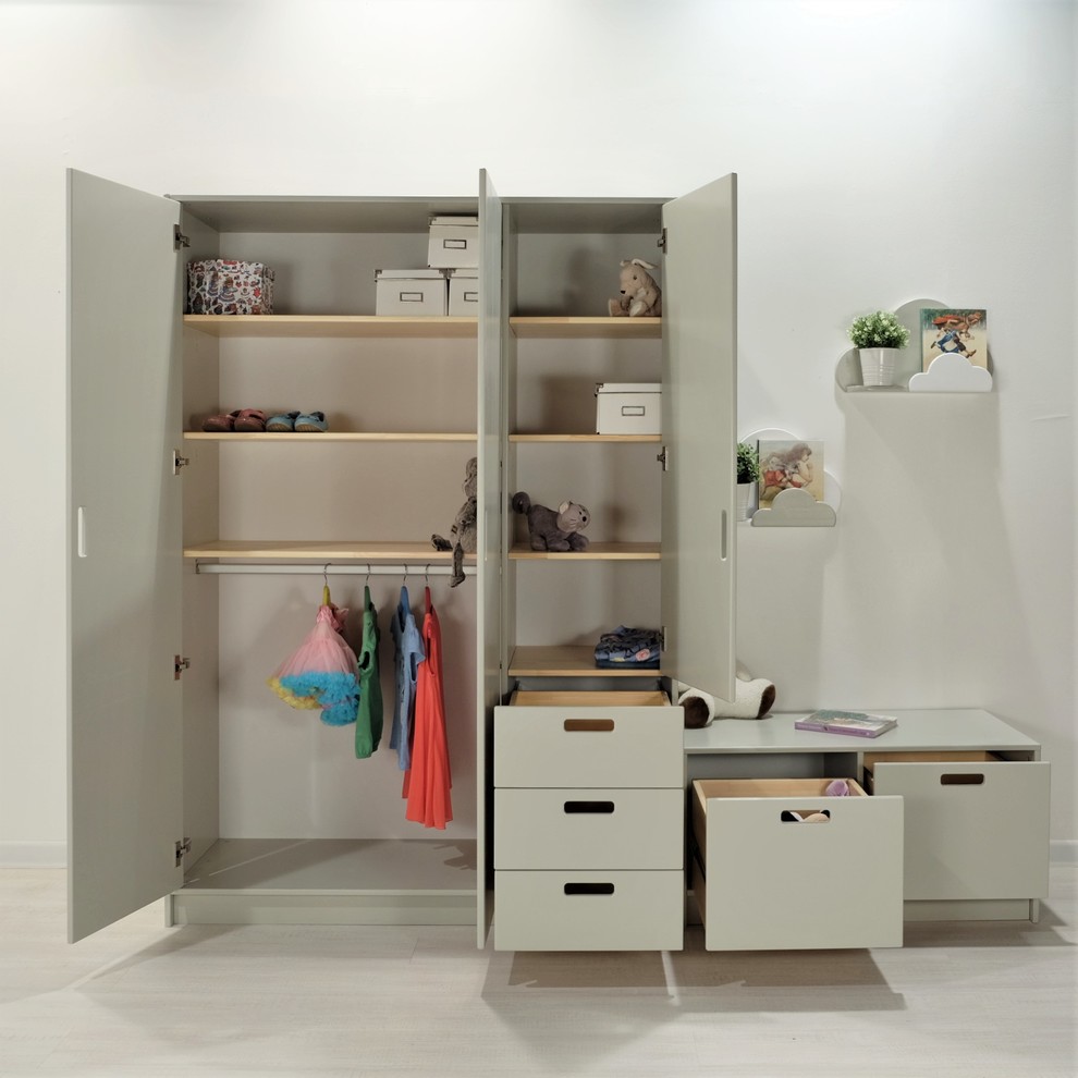 Детские шкафы и стеллажи