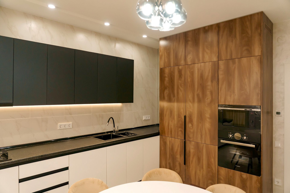 4ех комнатная квартира ЖК КазТрансОйл