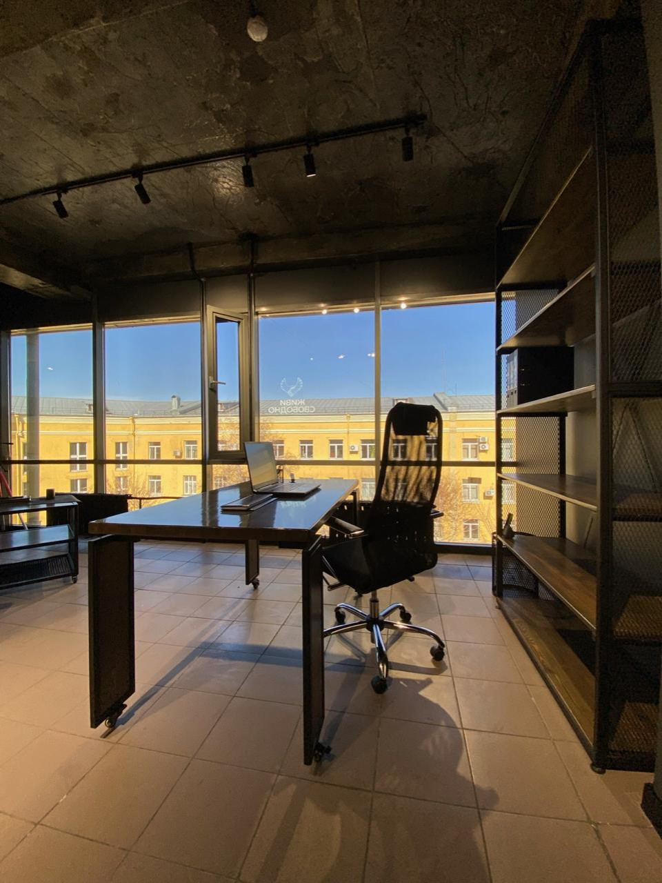 Офис юриста. Лофт