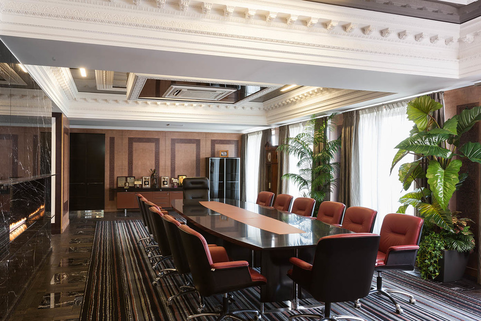 Обложка проекта: Офис с камином. Office with fireplace.