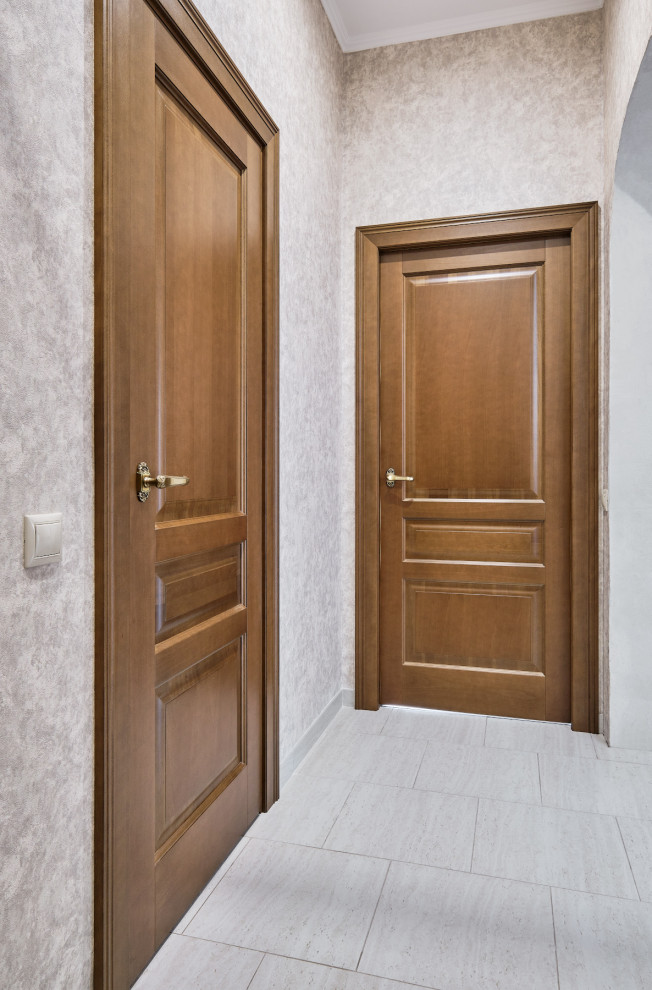 Модели Стимул и Премьер в отделке Ольха Орех