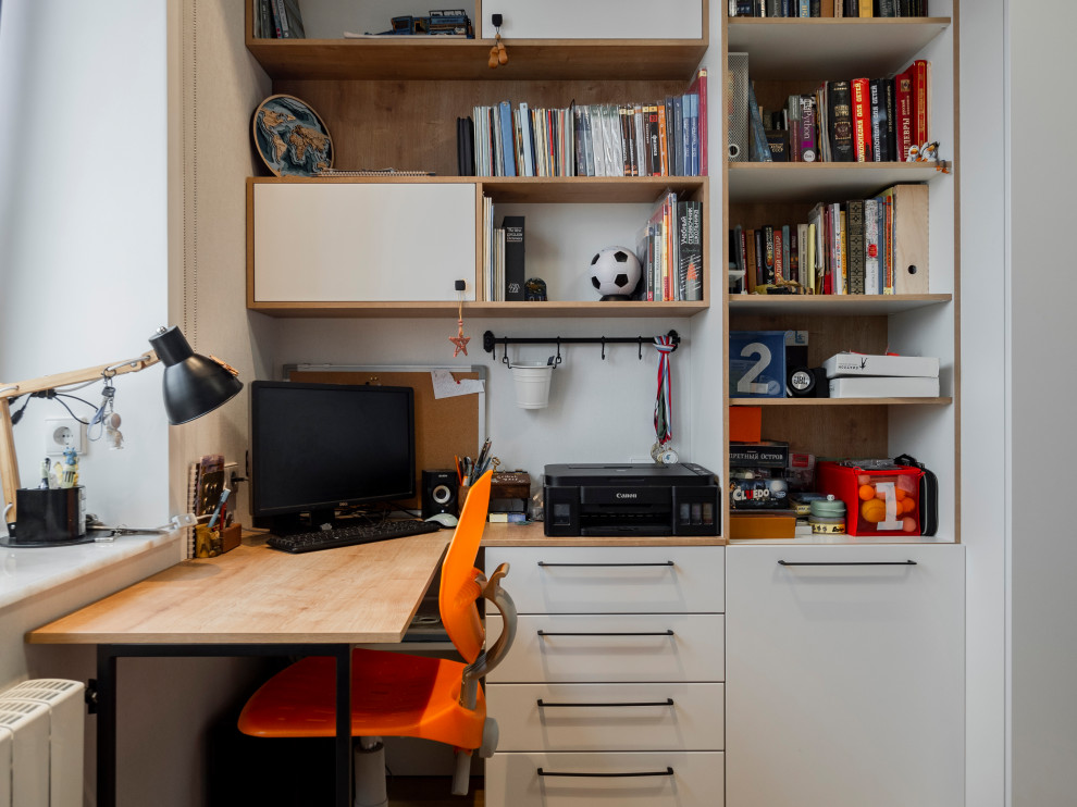 Меблировка детской для мальчиков 11 и 16 лет