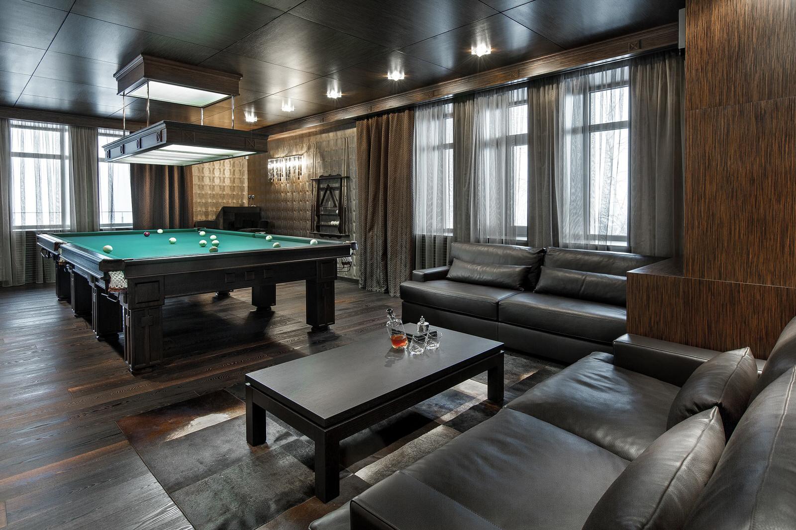 Дом с бассейном