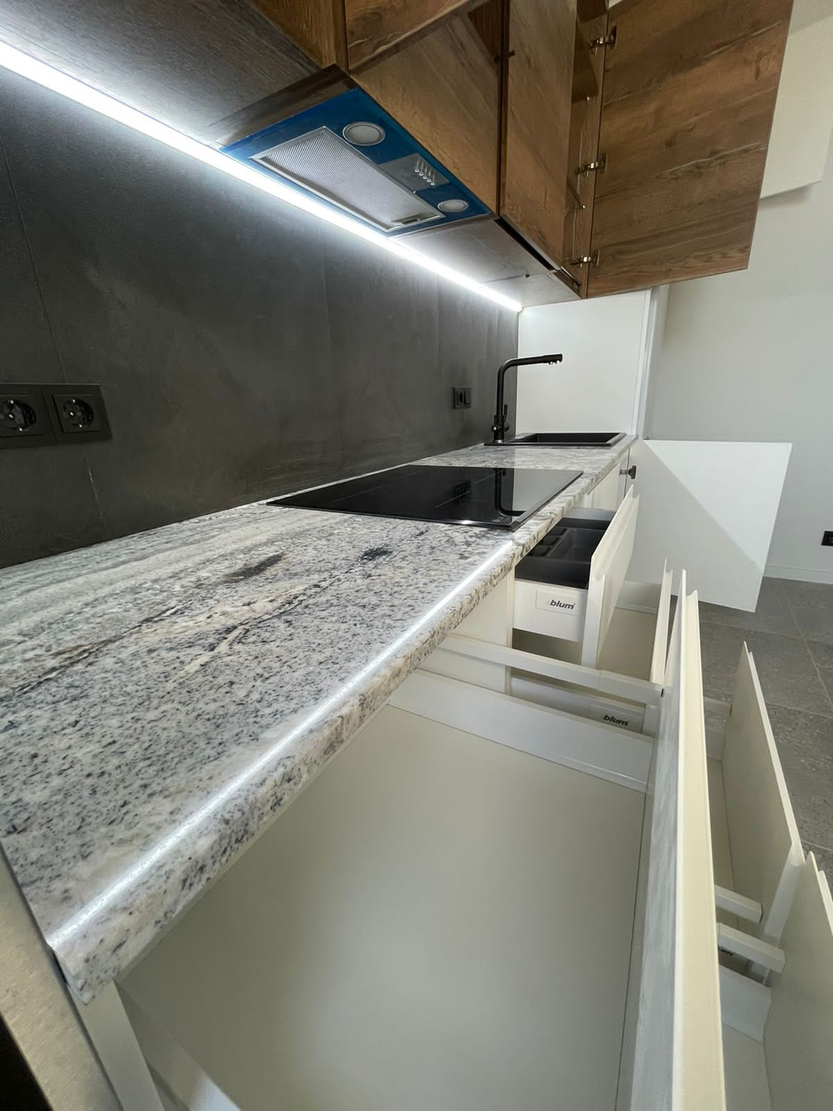 Кухня и мебель на заказ