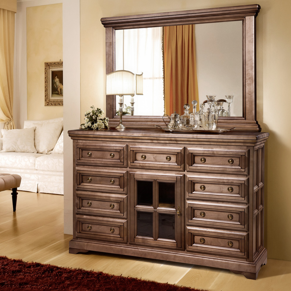 Шкаф Noble, цельная береза