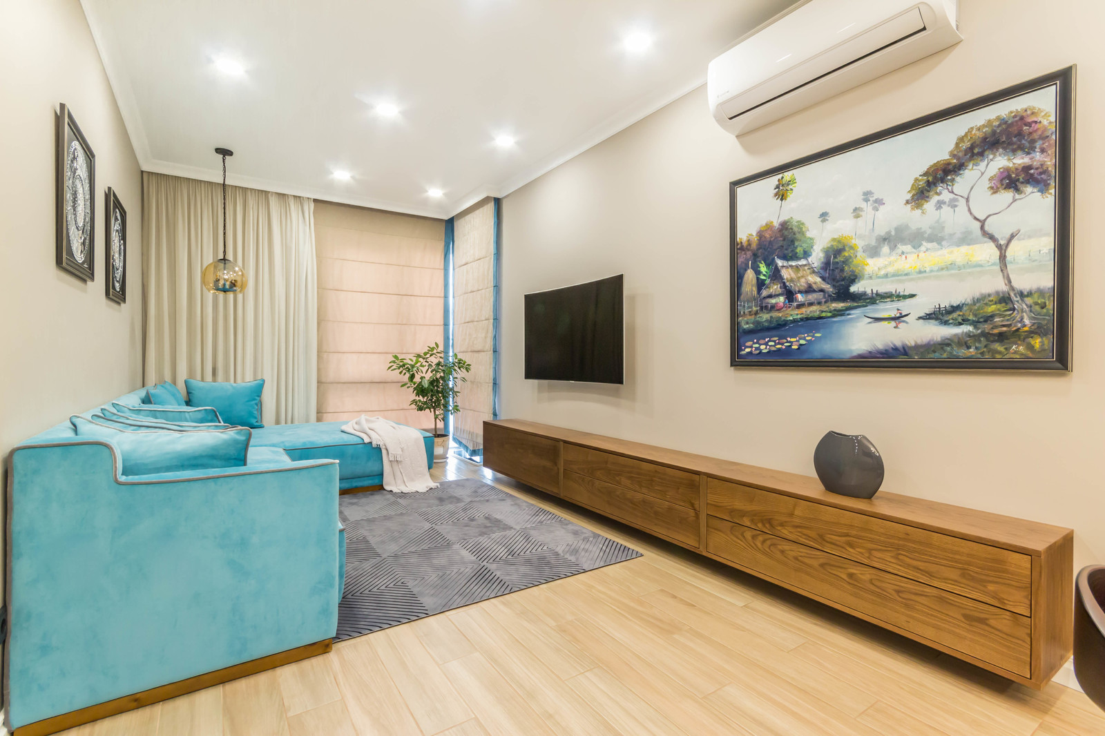 Солнечная квартира в Краснодаре