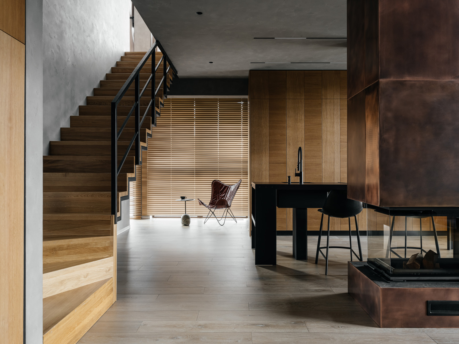 Обложка проекта: LOFT INT