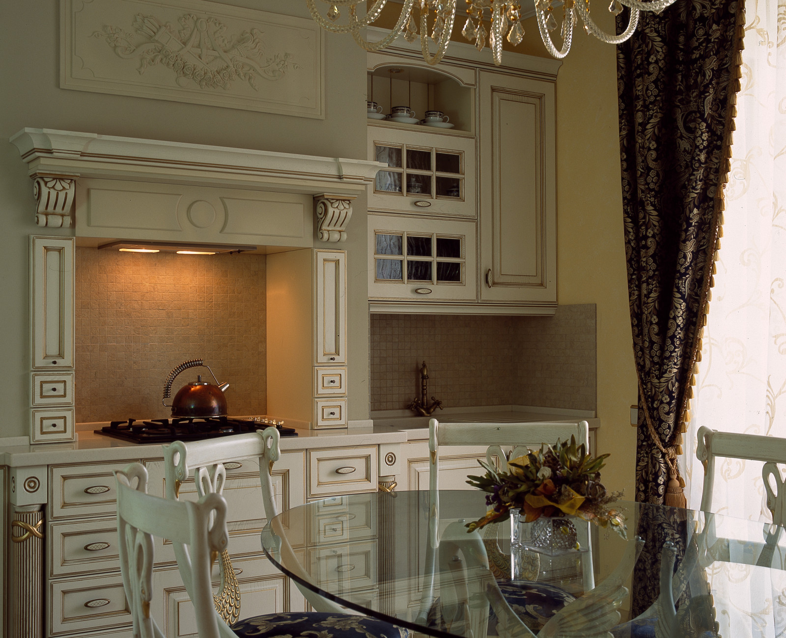 Алексей Захаров