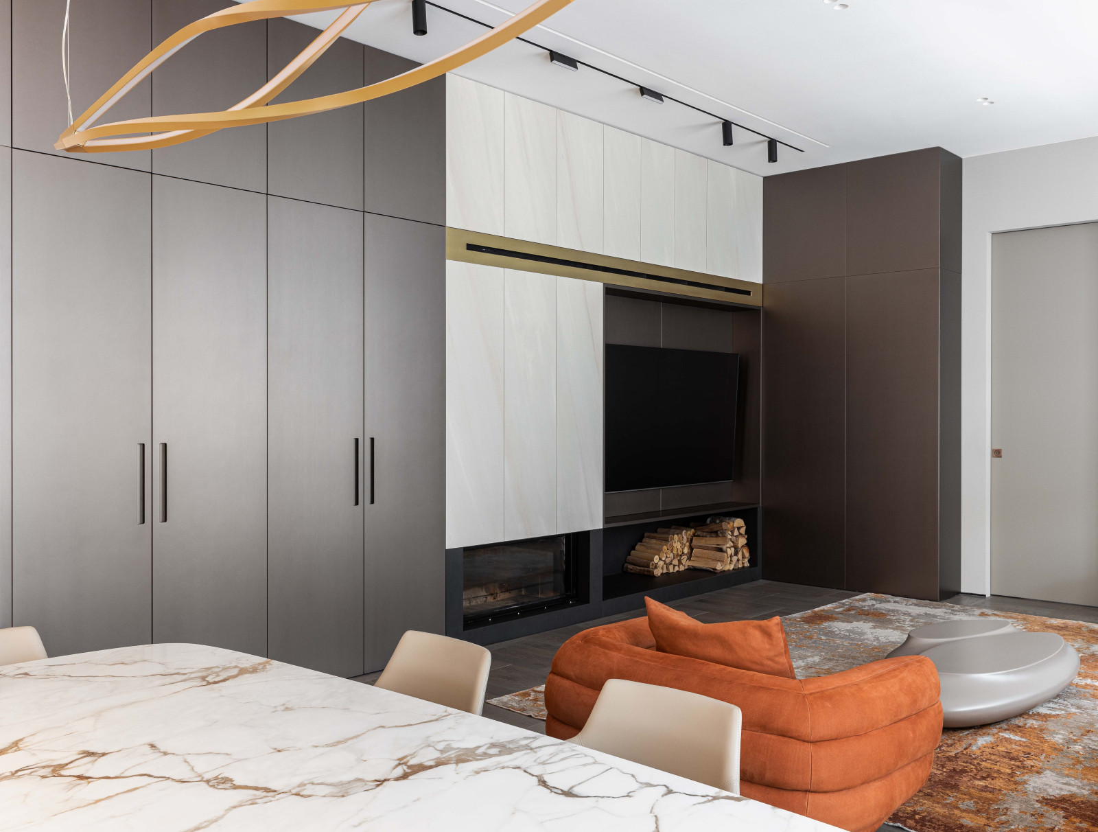 Пентхаус с террасой 310 м2