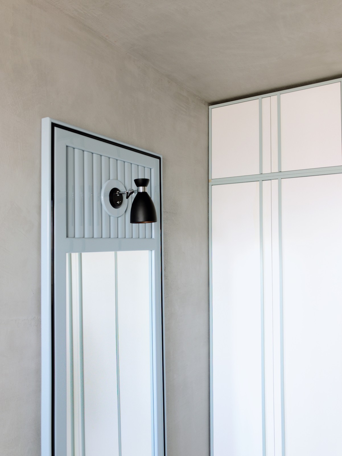 Обложка проекта: Зеркала с резьбой и с подсветкой