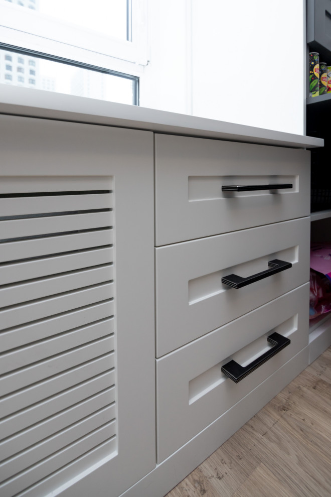 Меблировка подростковой комнаты в нейтральных цветах