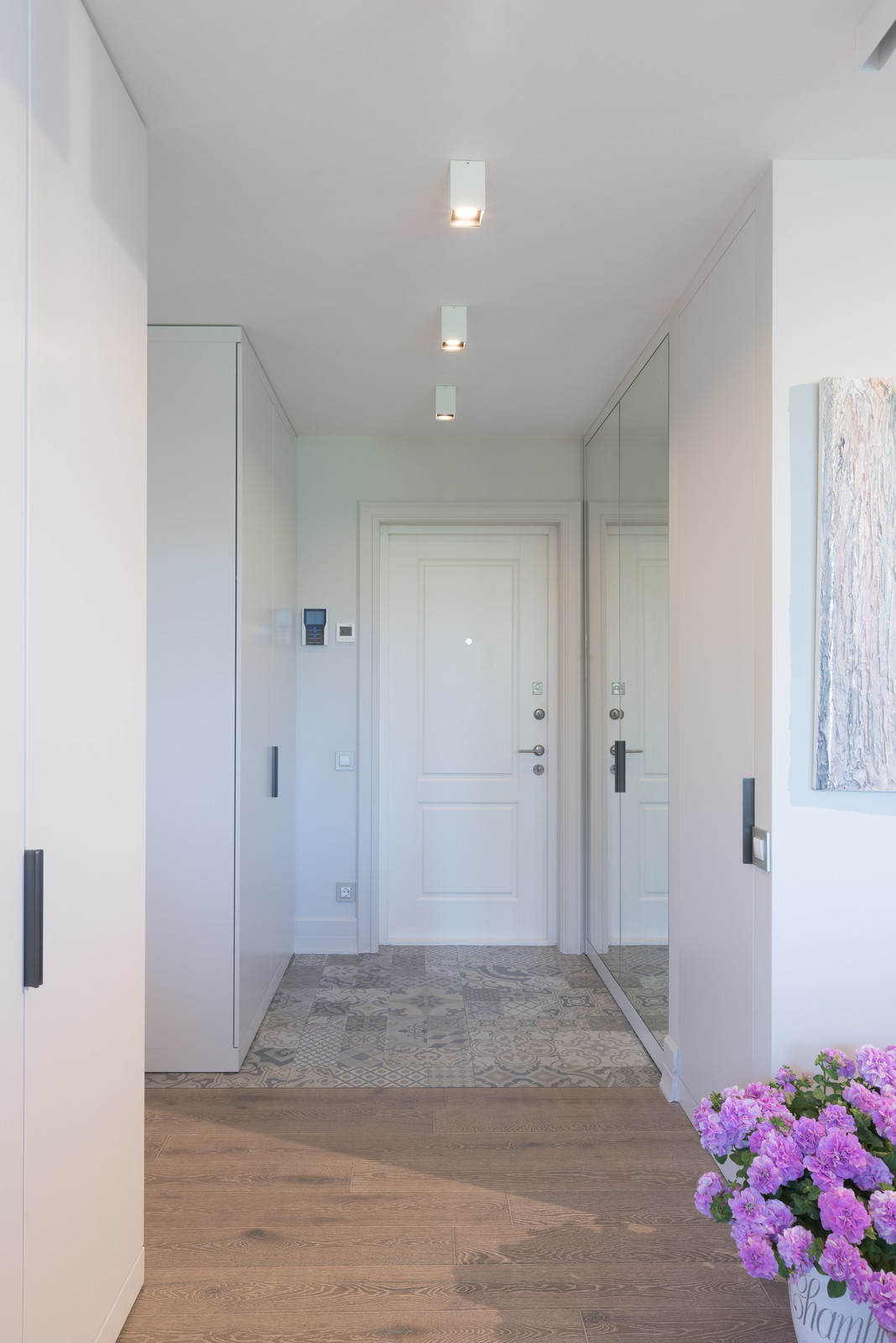 TVERSKAYA_STUDIO (РЕАЛИЗАЦИЯ)