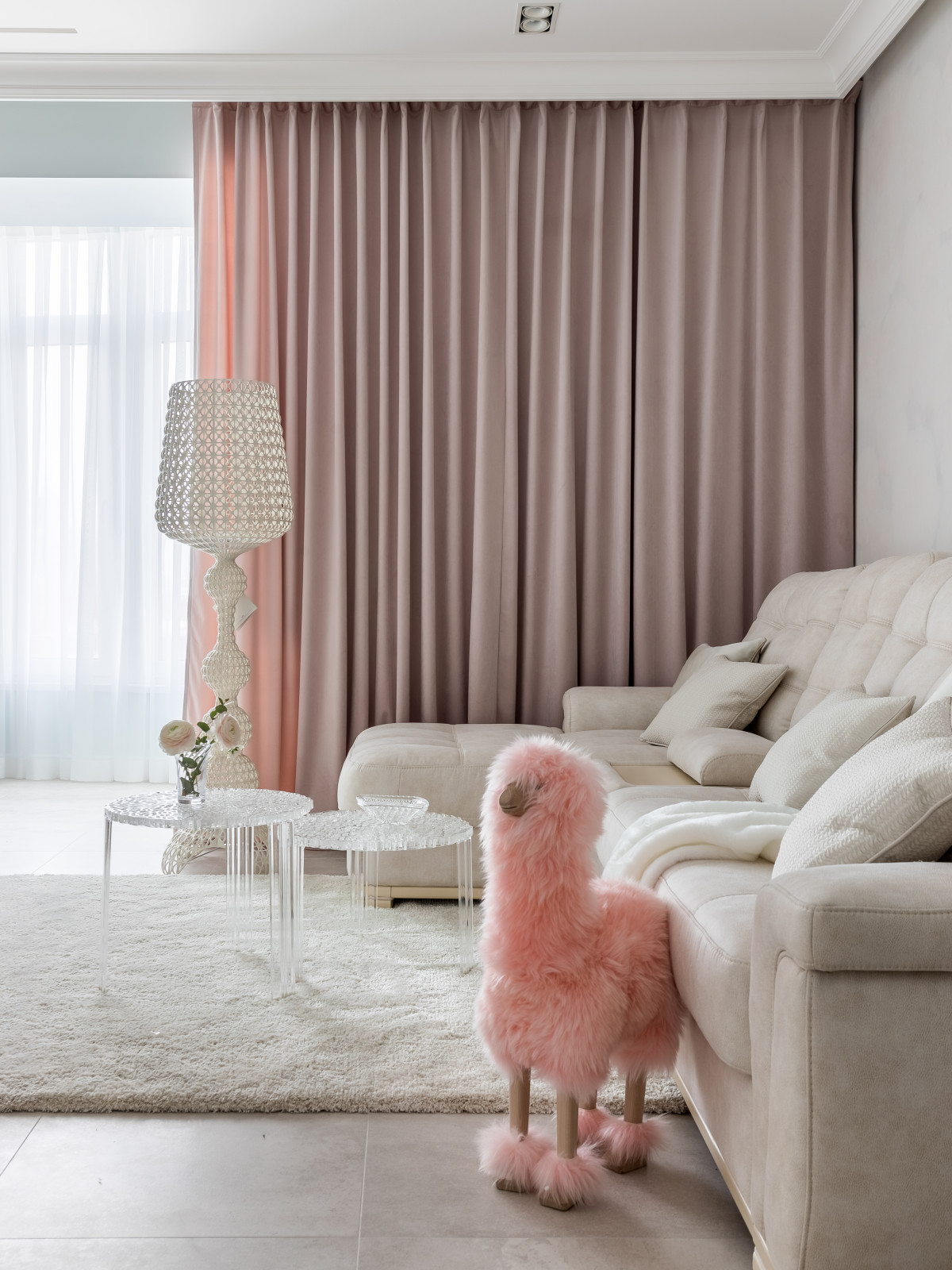 Обложка проекта: зефирная история - квартира в историческом центре Уфы