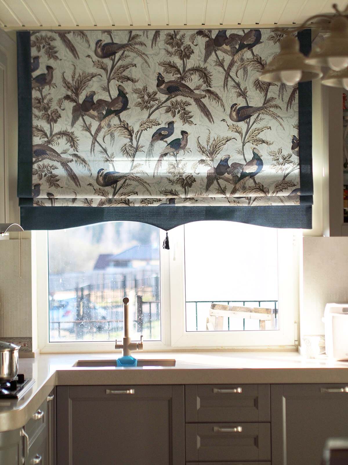 F80707A4-FA03-4E34-AAD7-63497BCC1B55