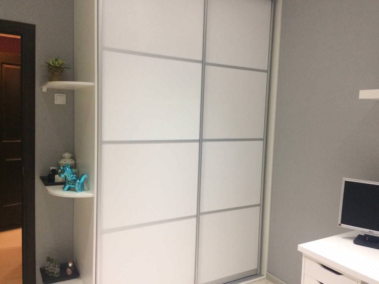 Обложка проекта: Белый шкаф Глянец + матовый белый